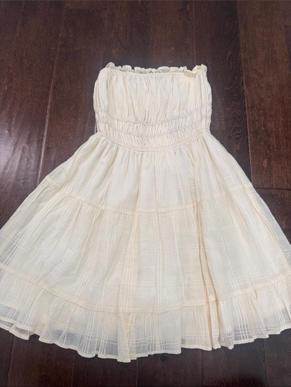Strapless light yellow Tiered dress